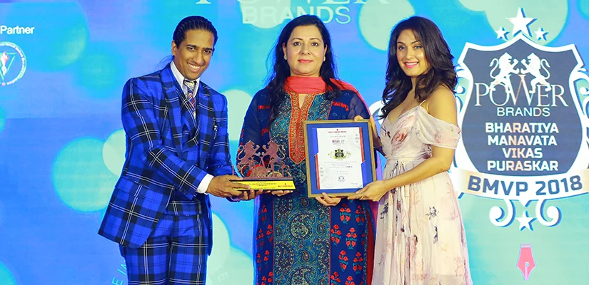 Yuvraj Singh Awarded with Bhartiya Manavata Vikas Puruskar 2018